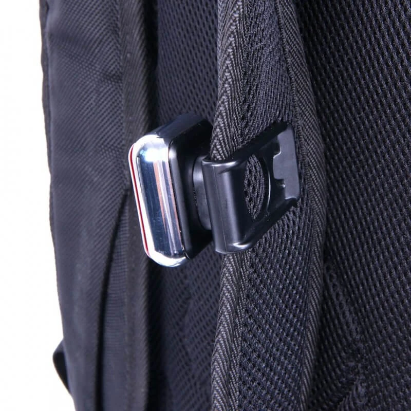 Luz Trasera MagicShine SEEMEE 60 LED Rojo Micro-USB 9 Luz Trasera MagicShine SEEMEE 60 LED Rojo Micro-USB - Imagen 7